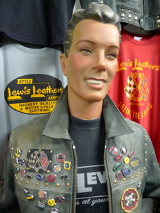 L1000663b.JPG