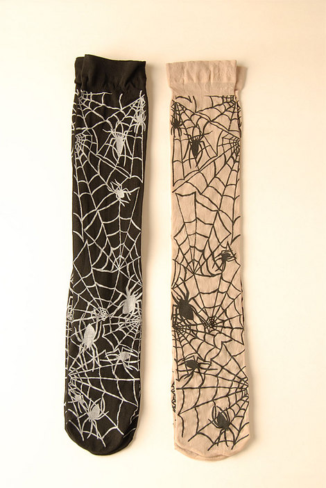 ek33-cobweb-long-sock.jpg