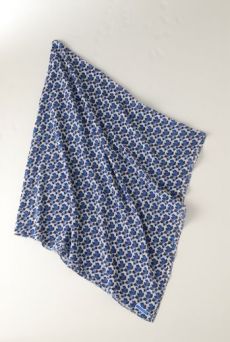 SS12 MINI MEAN ROSES BIG SCARF - VARIOUS - Other Image