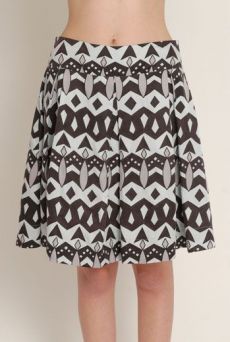 SS13 CLUNKY ATTRACTION 6 PLEATS SKIRT